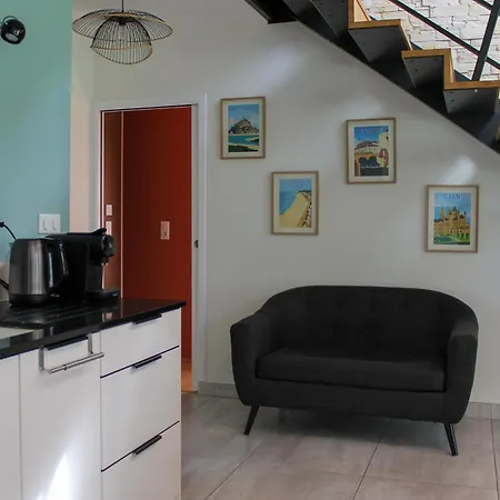 La Belle Du Bessin - Maison Moderne En Normandie